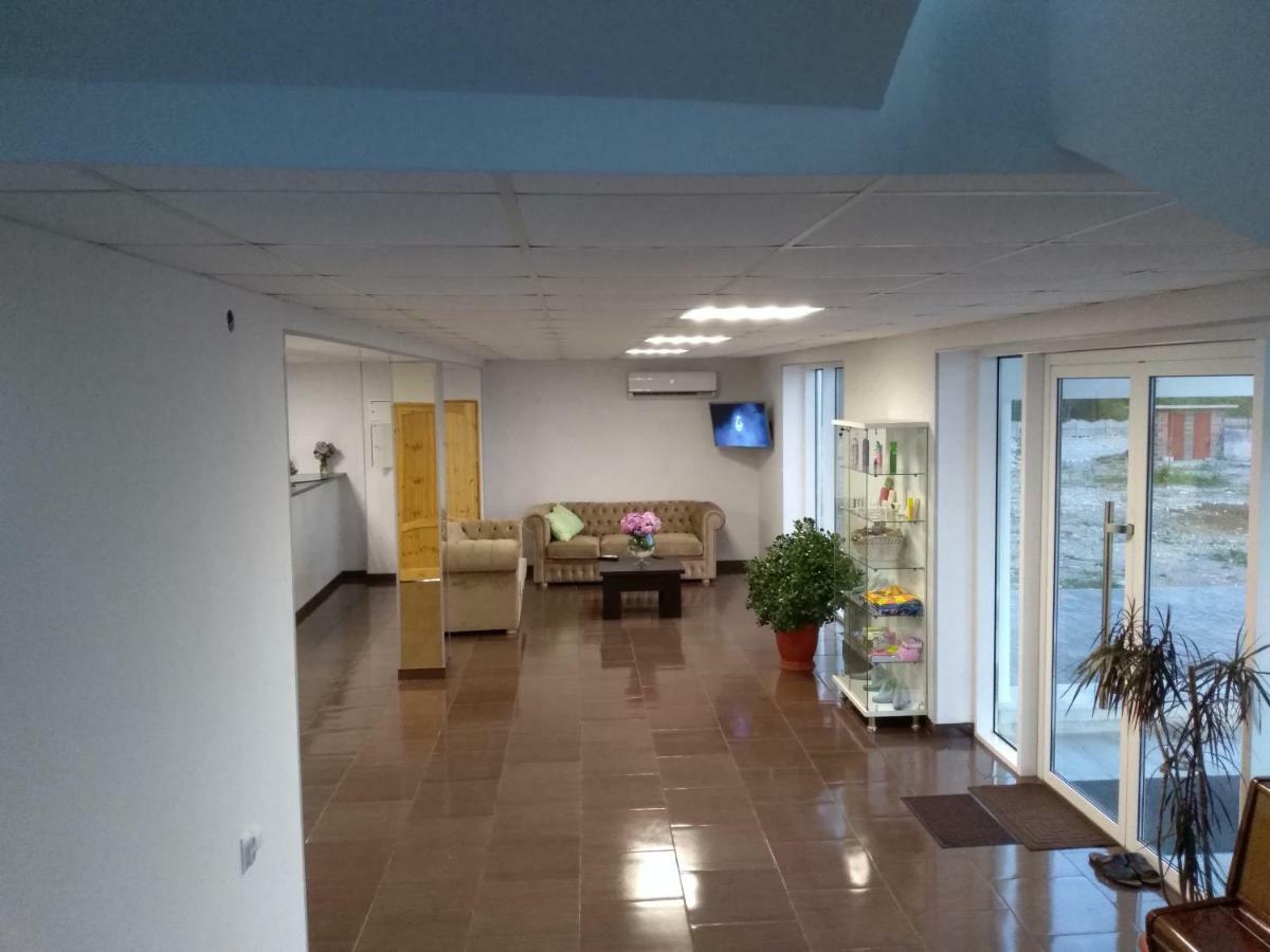 Hotel 777 Goudaouta Extérieur photo